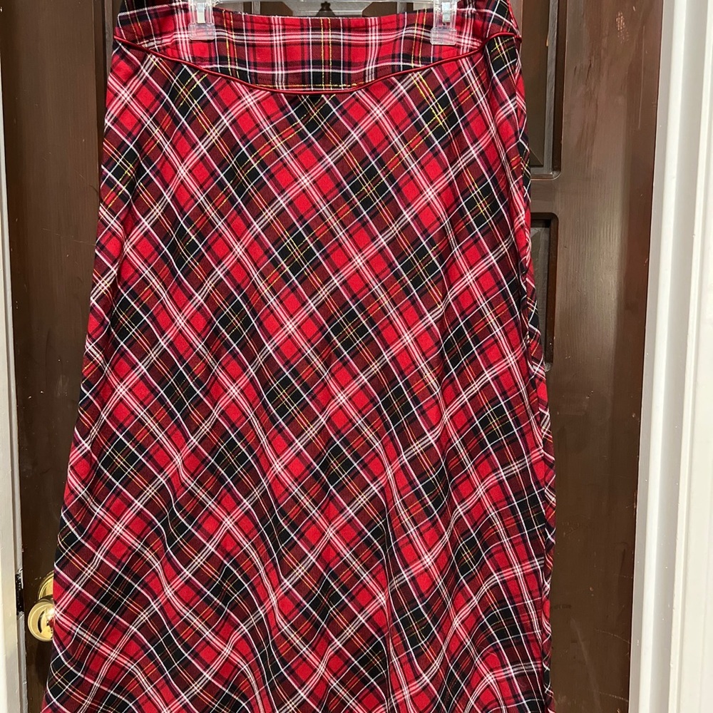 Holiday Editions Red Plaid Long Skirt Women's Size 14 Christmas